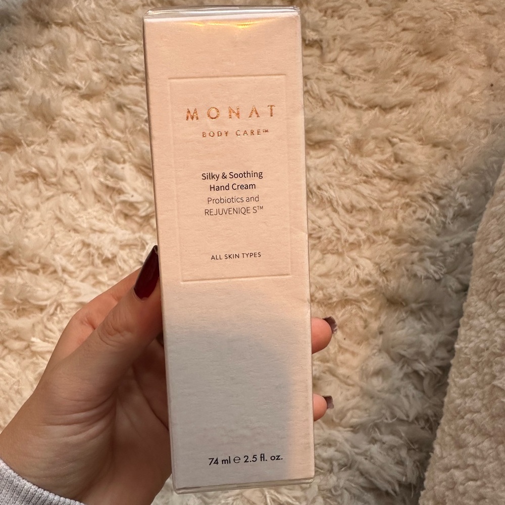 Silky & Soothing Hand Cream - Cream